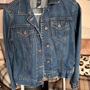 Like new Gap jean jacket.